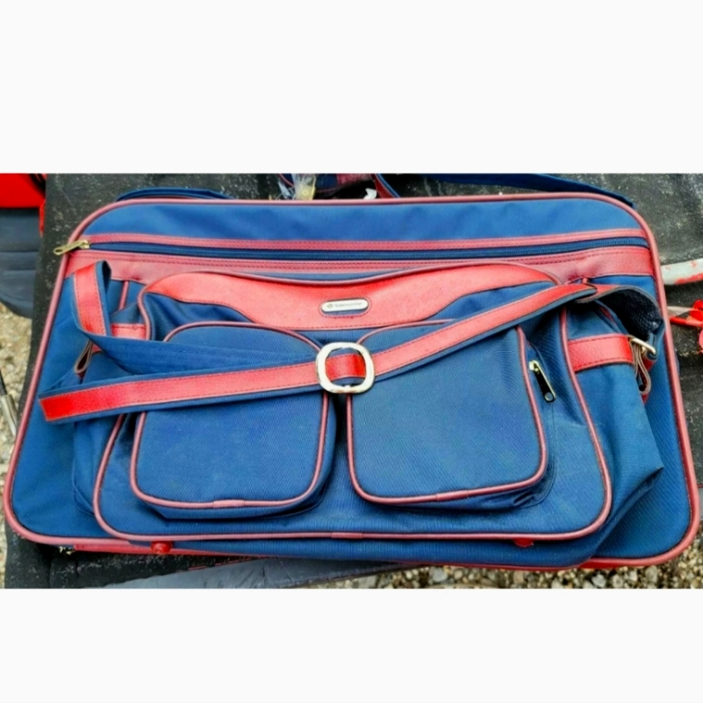 Vintage Samsonite Silhouette Carry On Leather Travel Messenger Shoulder Bag Navy